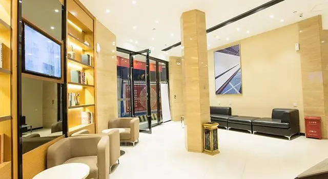 Jtour Inn Nanning Guangxi University Metro Station, Rezerwuj Hotel Hotele w Nanning z parkingiem, Parking