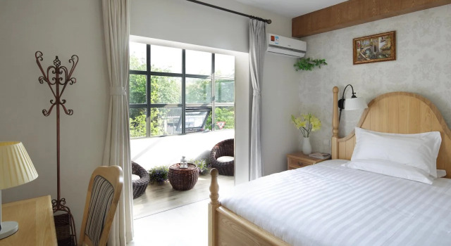 V Theme Inns Hangzhou Lingyin Villa Branch, Забронировать Вилла Сиху Ханчжоу, рядом с Храм Прибежища души