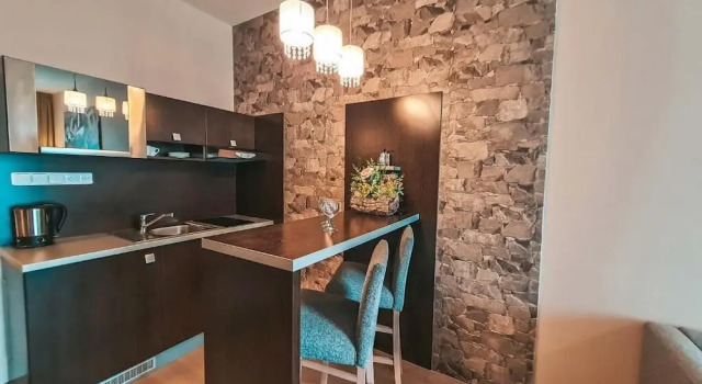 Апартаменты Deluxe c 1 комнатой с балконом Hotel CROCUS