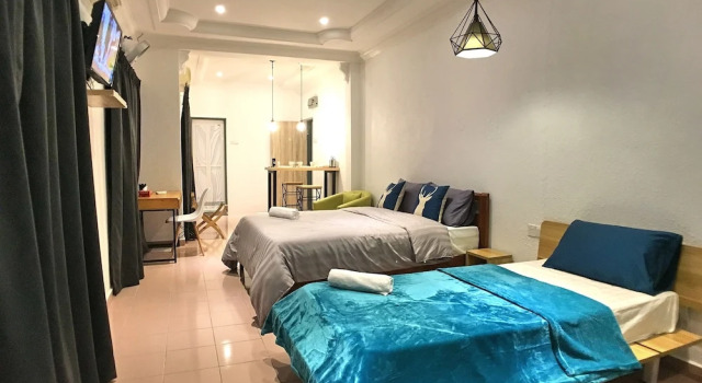 iBook9 Deluxe Family Suite by iBook Homestay, Prenota Hotel George Town Penang