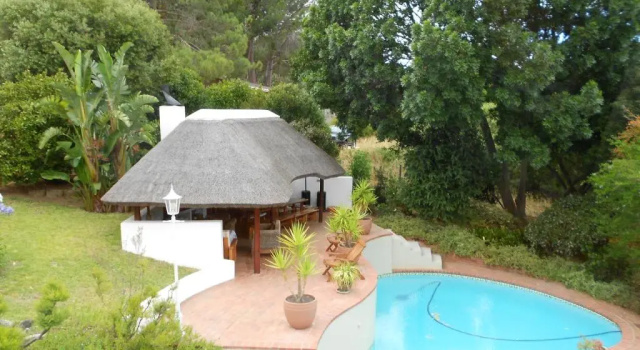 Двухместный номер Standard с видом на бассейн Villa Helderberg