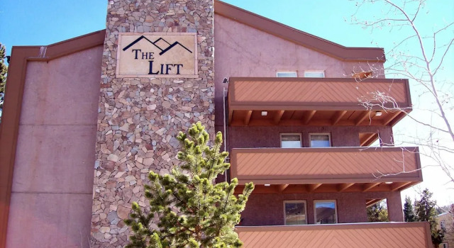 The Lift 210 - 3BR Condo, Rezerwuj Hotel Hotele w Vail Ski z parkingiem, Parking