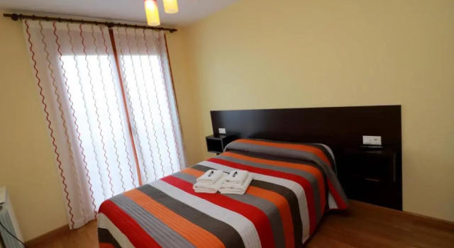 Апартаменты с 3 комнатами APARTAMENTOS CASAS NOVAS