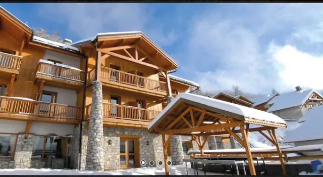 Chalet Eve, Забронировать Шале Виллы Овернь-Рона-Альпы, Вилла