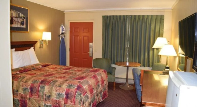 Economy Inn