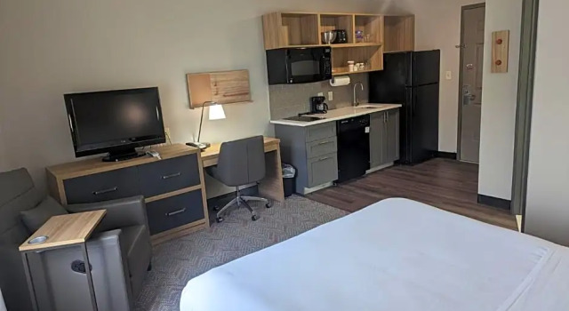 Двухместная студия Candlewood Suites Wilson