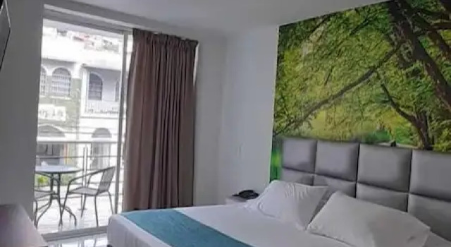 Luxo quarto Hotel Granada Loft