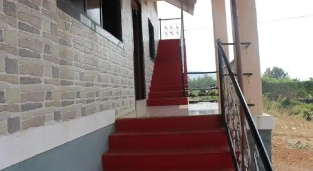 Bar Shiv Cottages