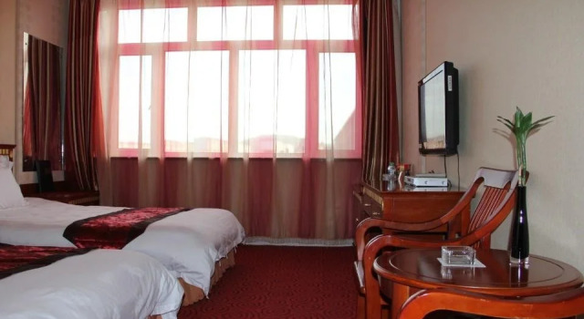 Huijin Hotel, Book Hotel Hotels in Inner Mongolia with Parking, Parking
