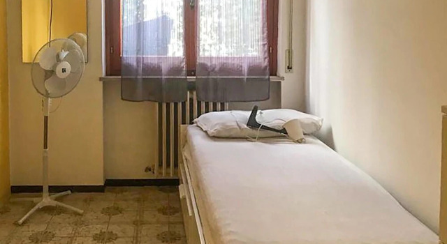 Stunning Home in Roseto Degli Abruzzi With Wifi and 2 Bedrooms, Book Hotel Hotels in Abruzzo with Parking, Parking
