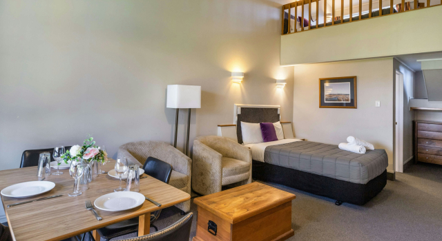 Turangi Leisure Lodge, Забронировать Отель Терейнджи Lake Taupo