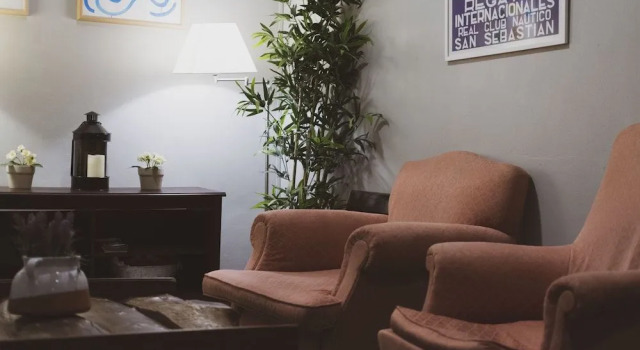 Urban House Hostel, Забронировать Хостел Хостелы Сан-Себастьян, рядом с Кафедральный собор Буэн-Пастор, Хостел