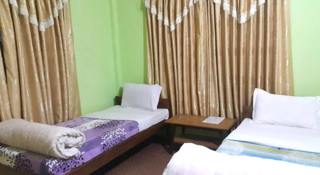 Номер Economy Hotel Bishram