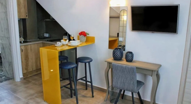Theros Villas & Suites, Rezerwuj Hotel Hotele w Tracja z parkingiem, Parking
