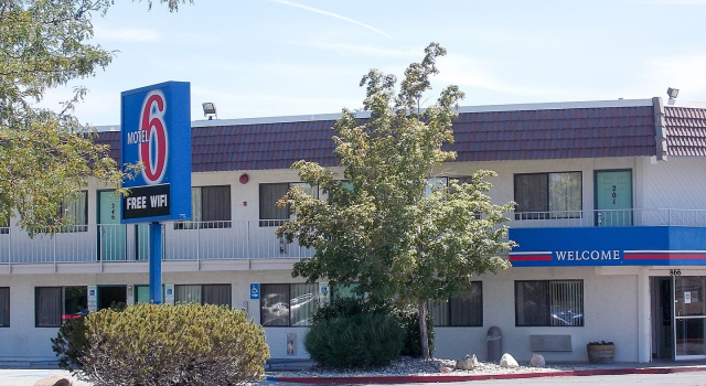 Motel 6-Reno, NV - Livestock Events Center, Забронировать Мотель Рино США, рядом с Стадион Маккея