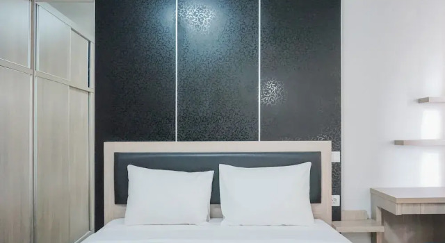 Comfy Studio at Trimezia Beverly Apartment By Travelio, Book Apartment Legok West Java