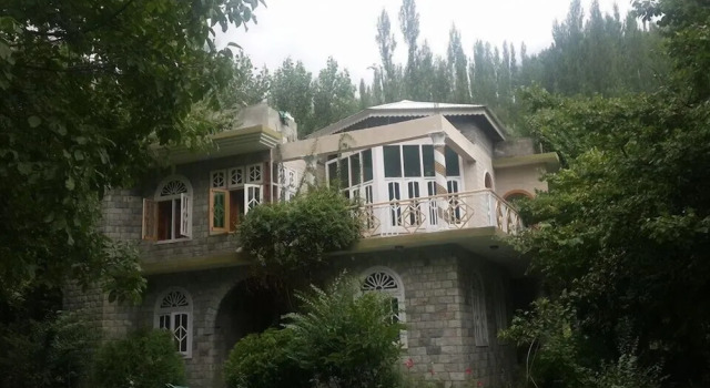 Al-Karim Family Guest House Hunza