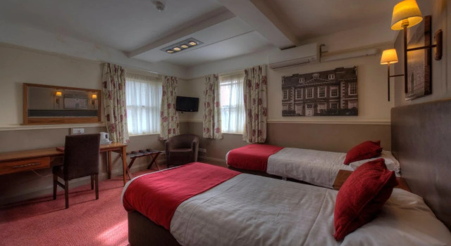 The White Hart Inn by Greene King Inns, Reserva ahora Hotel Buckingham Buckinghamshire