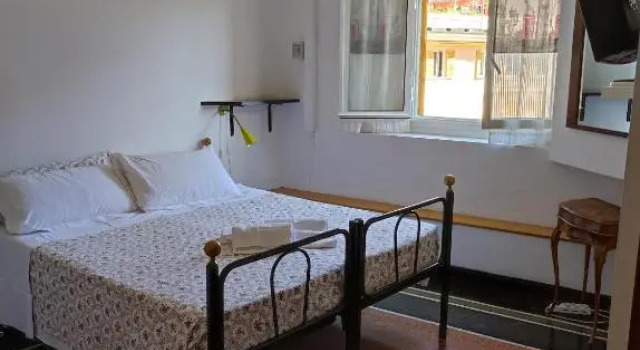 Трёхместный номер Standard Albergo Caffaro
