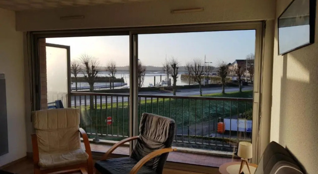 Апартаменты Appartement sur le port du Crotoy vue Baie de Somme