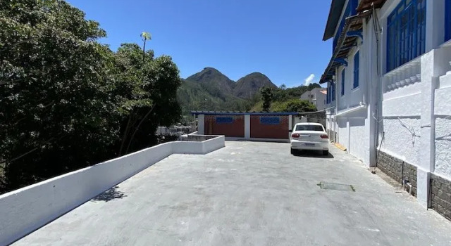 Hotel Montanas