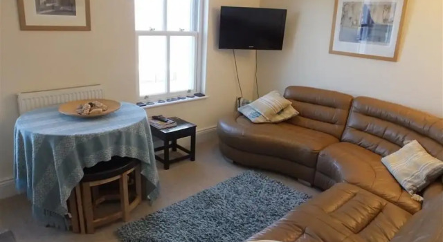 Goscar Court 6