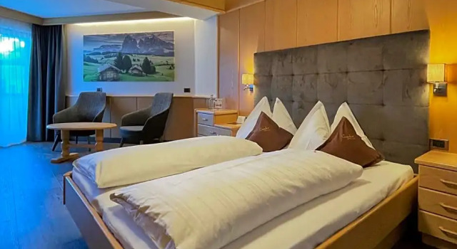 Hotel Condor