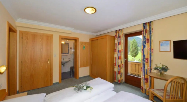 Апартаменты Hotel Garni Bergwelt