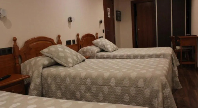 Трёхместный номер Standard Hostal Extremeño