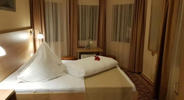 Номер Deluxe Complex Turistic Caprioara
