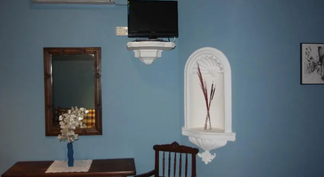 Casa Rural El Camino de Yuste, Забронировать Отель Отели Куакос-де-Юсте с парковкой, Парковка