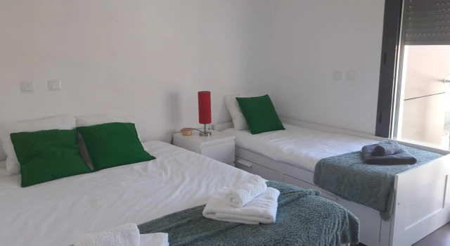 modern flat, Rezerwuj Hotel Estoril Estoril Coast