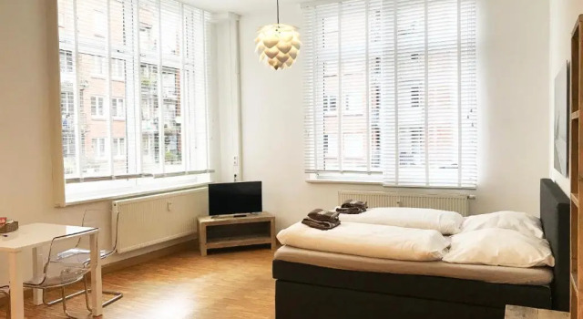 Appartements in der historischen Deichstrasse contactless Check in, Забронировать Апартаменты/квартира Апартаменты Гамбурга, рядом с Концертный зал Laeiszhalle, Апартаменты/квартира