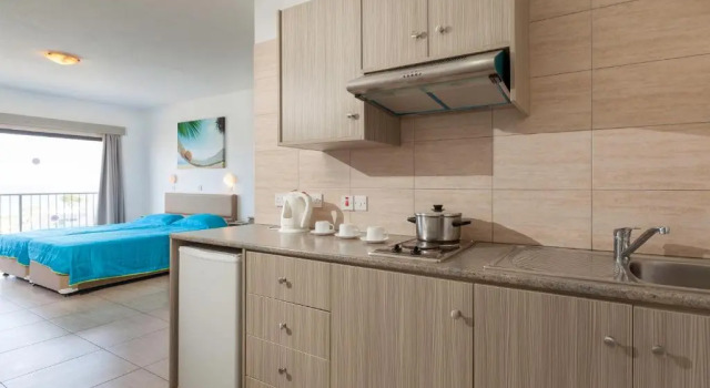 Estudio Penelope Beach Hotel Apts