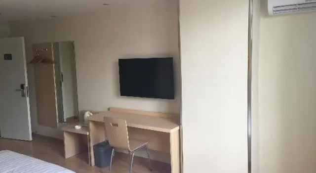 Двухместный номер Standard 7Days Inn KaiFeng Railway Station