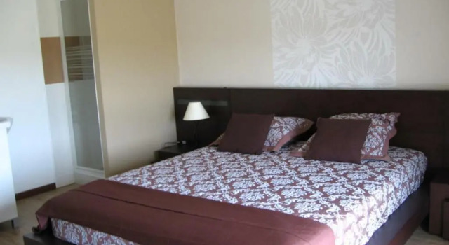 Gîte Averdon, 4 pièces, 8 personnes - FR-1-491-54, Rezerwuj Hotel Averdon 