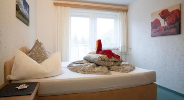 Ferienhaus Irene, Забронировать Отель Зефельд-ин-Тироль Karwendel, рядом с Brunnentallift
