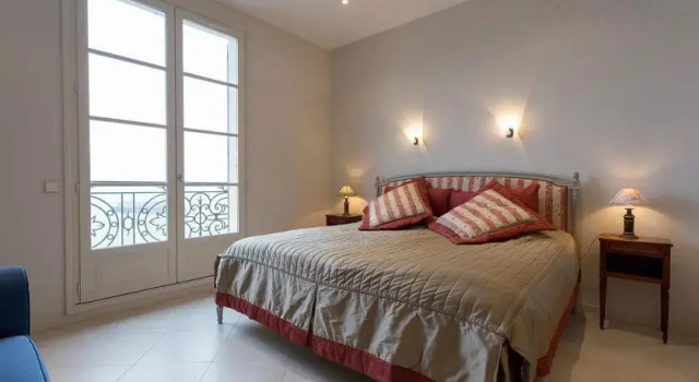 Villa Helios, Book Villa Sommerhuse i Monaco, Hytte