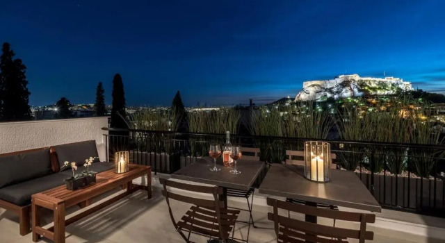 Апартаменты Deluxe Executive 2 bdr Suite in Plaka - Acropolis View