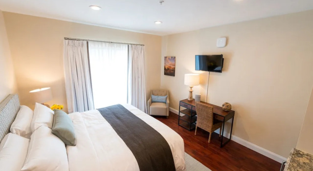 The East Island Reserve Hotel, Varaa Hotelli Hotellit New England uima-altaalla, Uima-allas