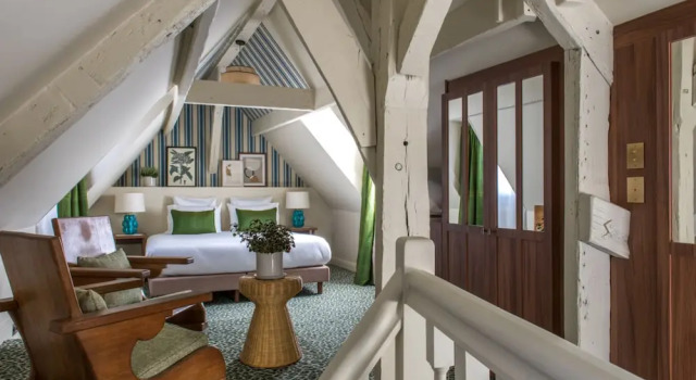 Люкс Comfort Hôtel Fougère