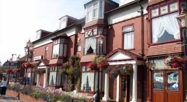 Revelstoke Hotel, Забронировать Отель Отели Восточного райдинга Йоркшира с парковкой, Парковка