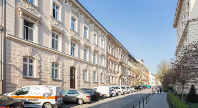 InPoint Old Town Comfort Apartments Self Check-in, Забронировать Апартаменты/квартира Апартаменты Кракова, рядом с Church of the Holy Apostles Peter and Paul, Апартаменты/квартира