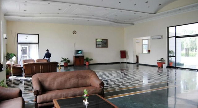 Hotel Lotus Nikko Kushinagar, Забронировать Отель Кушинагар штат Уттар-Прадеш