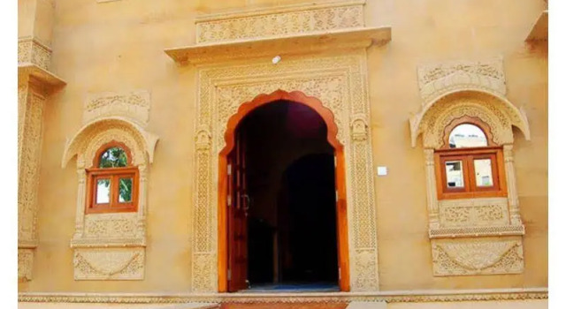 Vista Rooms at Hanuman Mandir, Забронировать Отель Джайсалмер штат Раджастхан, рядом с Форт Джайсалмер