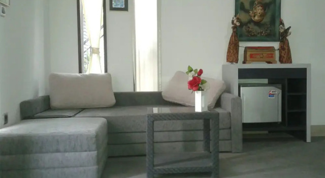 Номер Standard Villa Rumah Putih Abu Abu