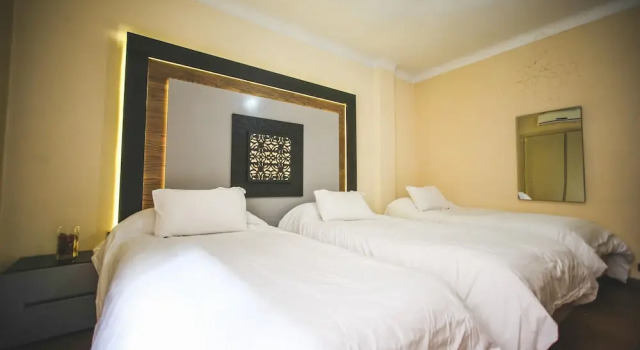 Трёхместный номер Standard Hotel Bab Mansour