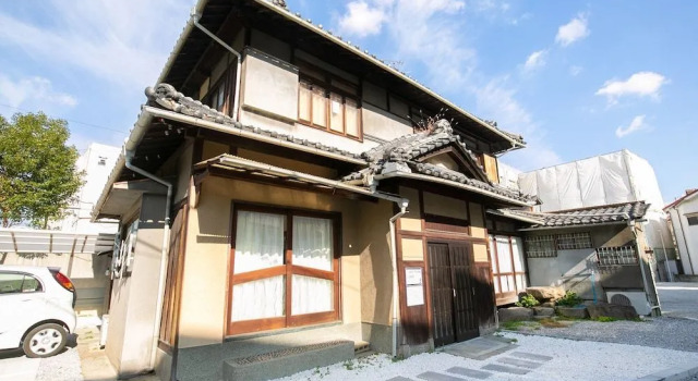 Waka, Забронировать Дом для отпуска Сакаи Осака, рядом с Fugenji Temple
