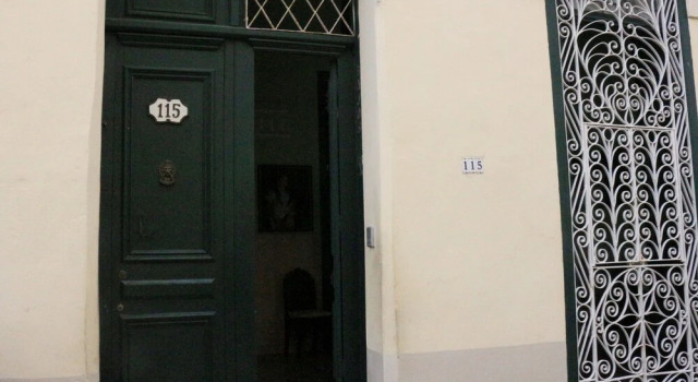 Wenchris House, Забронировать Отель Гавана Гавана, рядом с Старая площадь