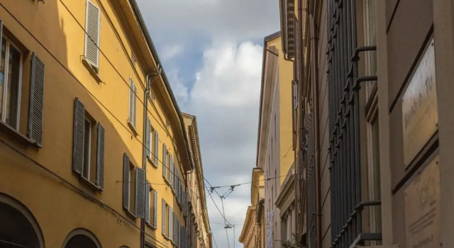 De Carbonesi in Bologna, Забронировать Отель Болонья провинция Болонья, рядом с Башня Гарисенда